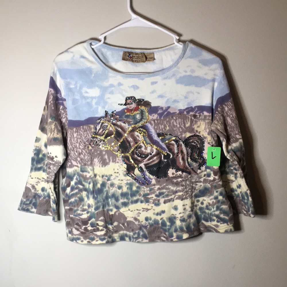 Long sleeve crop top